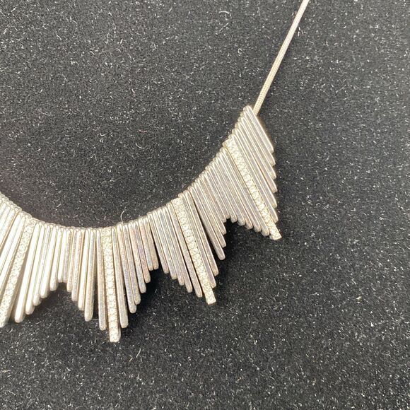 Vintage Silver Tone Rhinestone Brutalist Art Deco Bib Necklace Metal Fringe - Picture 6 of 7